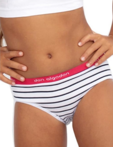 Fille en culottes rayées tendance Don Algodón